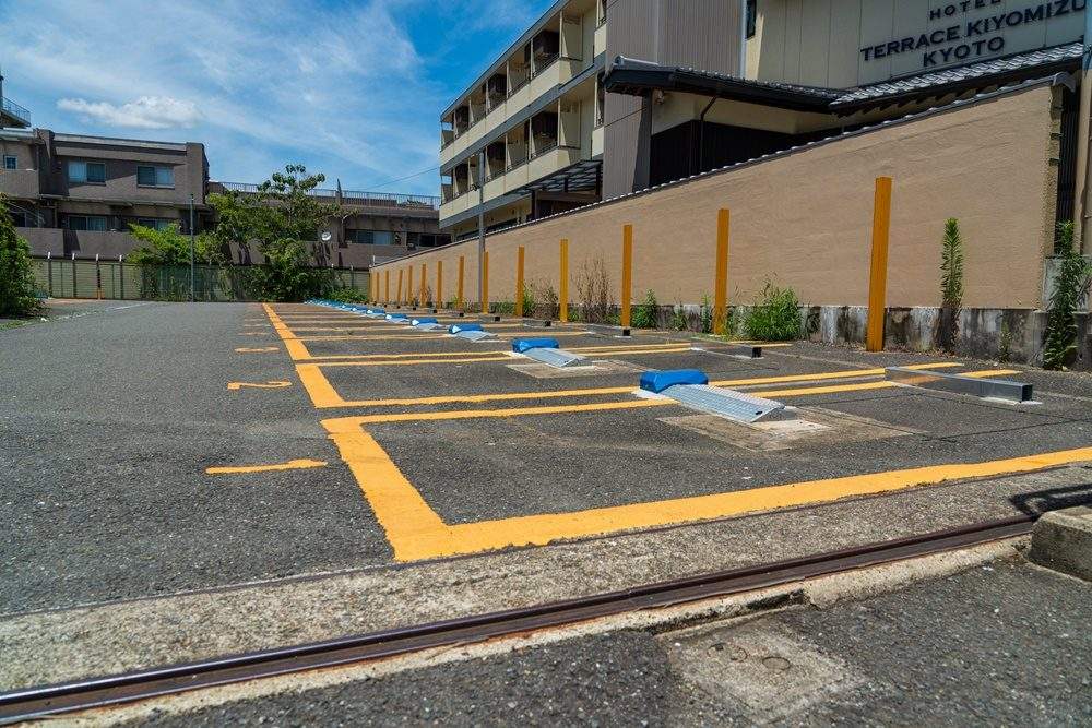 駐車場経営で固定資産税を抑える