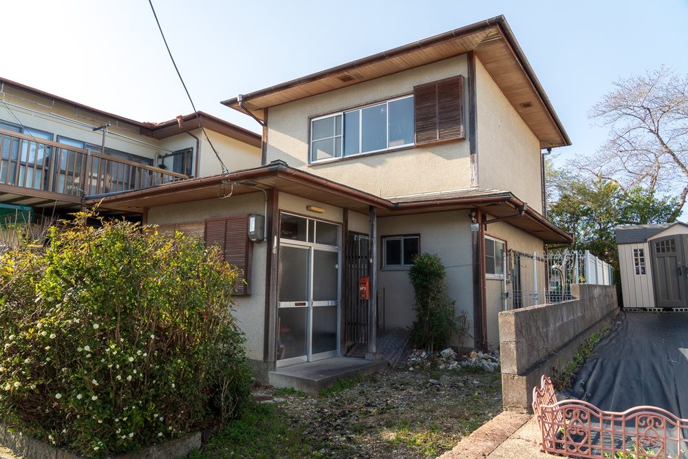 空き家が売れずに処分できない原因と対策