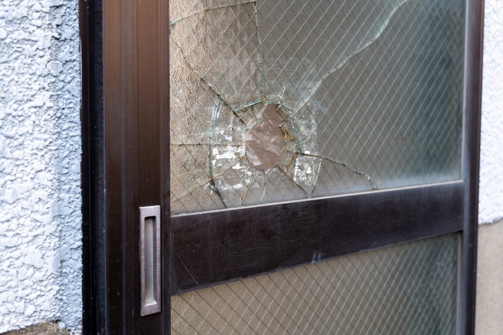 空き家放置の物理的・防犯リスク